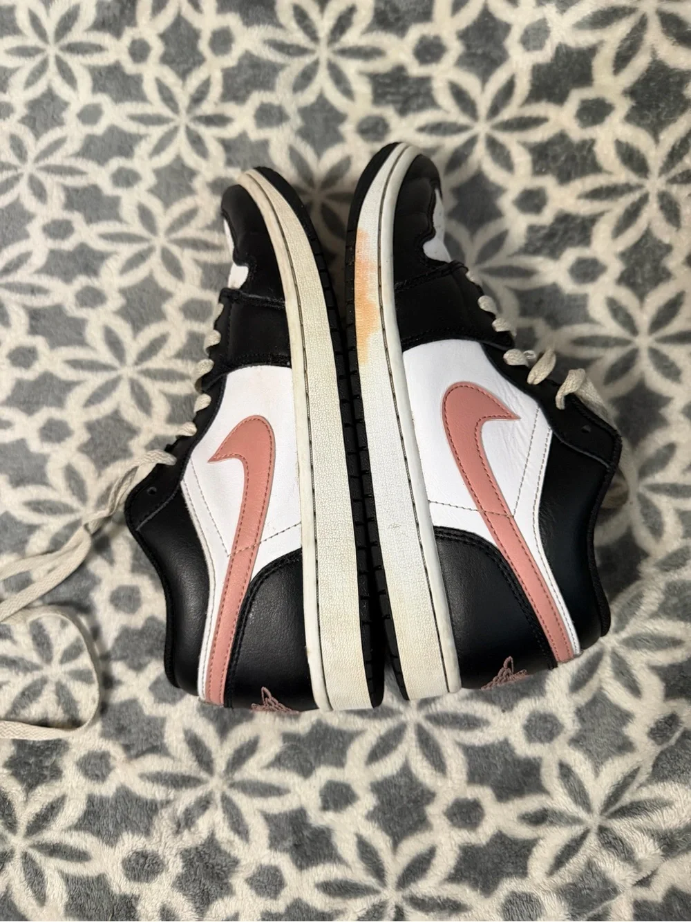 Air Jordan 1 White rust pink and black